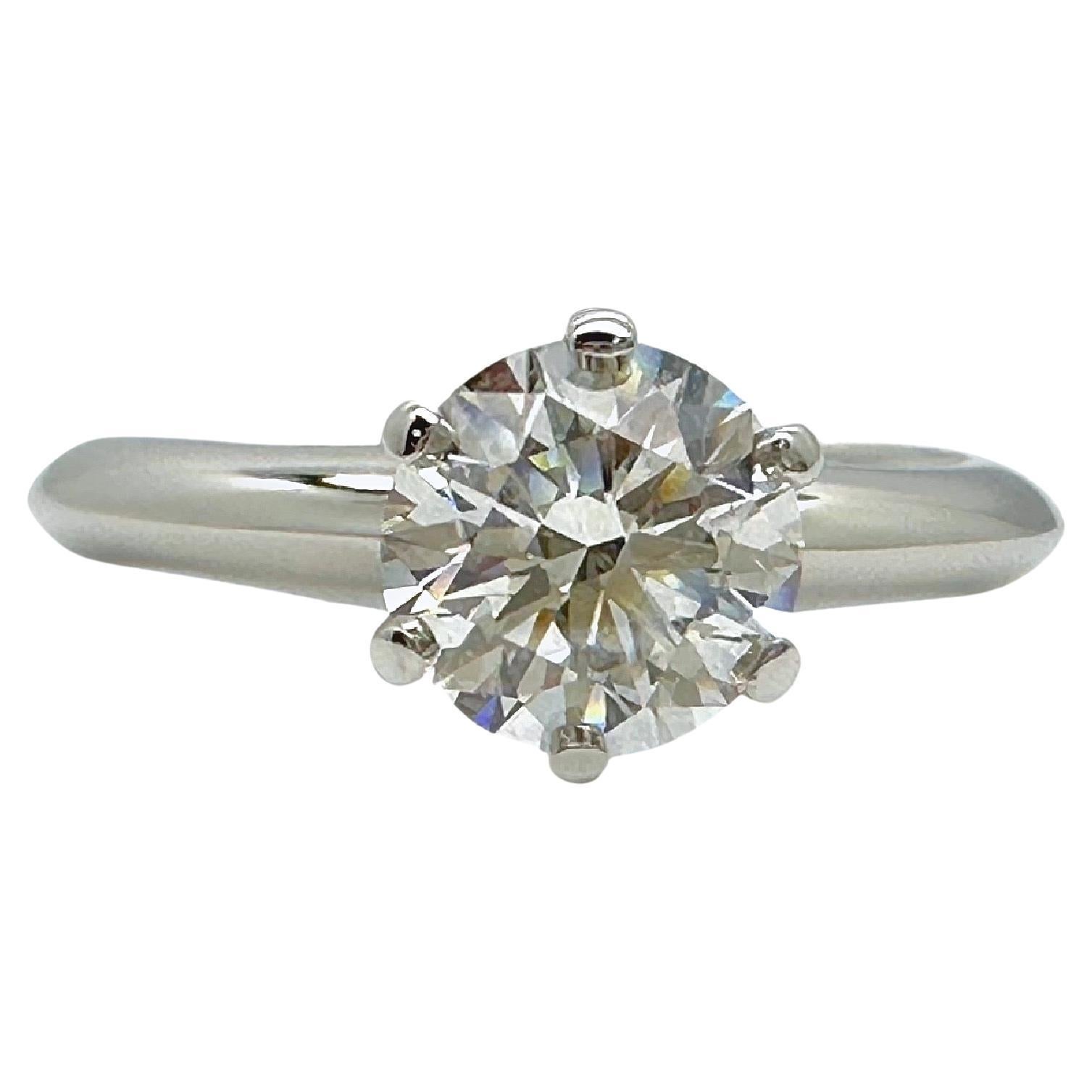 Tiffany & Co Tiffany Setting Round Diamond 1.01 CTS H VS2 Engagement Ring Plat For Sale