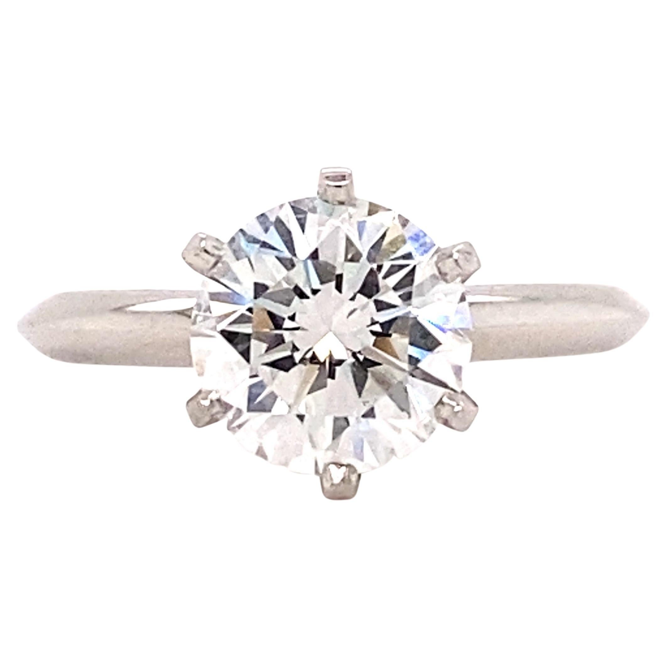 Tiffany & Co Bague de fiançailles sertie de diamants ronds de 2,08 carats F VVS2 en vente