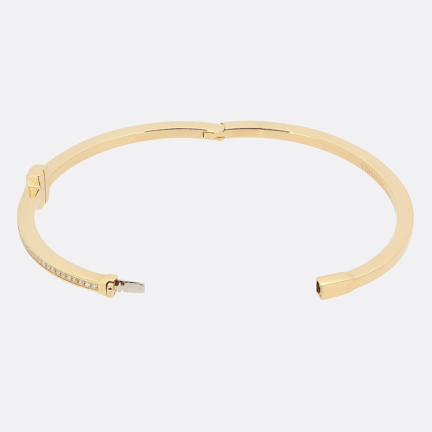Tiffany & Co. Tiffany T Diamond Bracelet à charnières Excellent état - En vente à London, GB