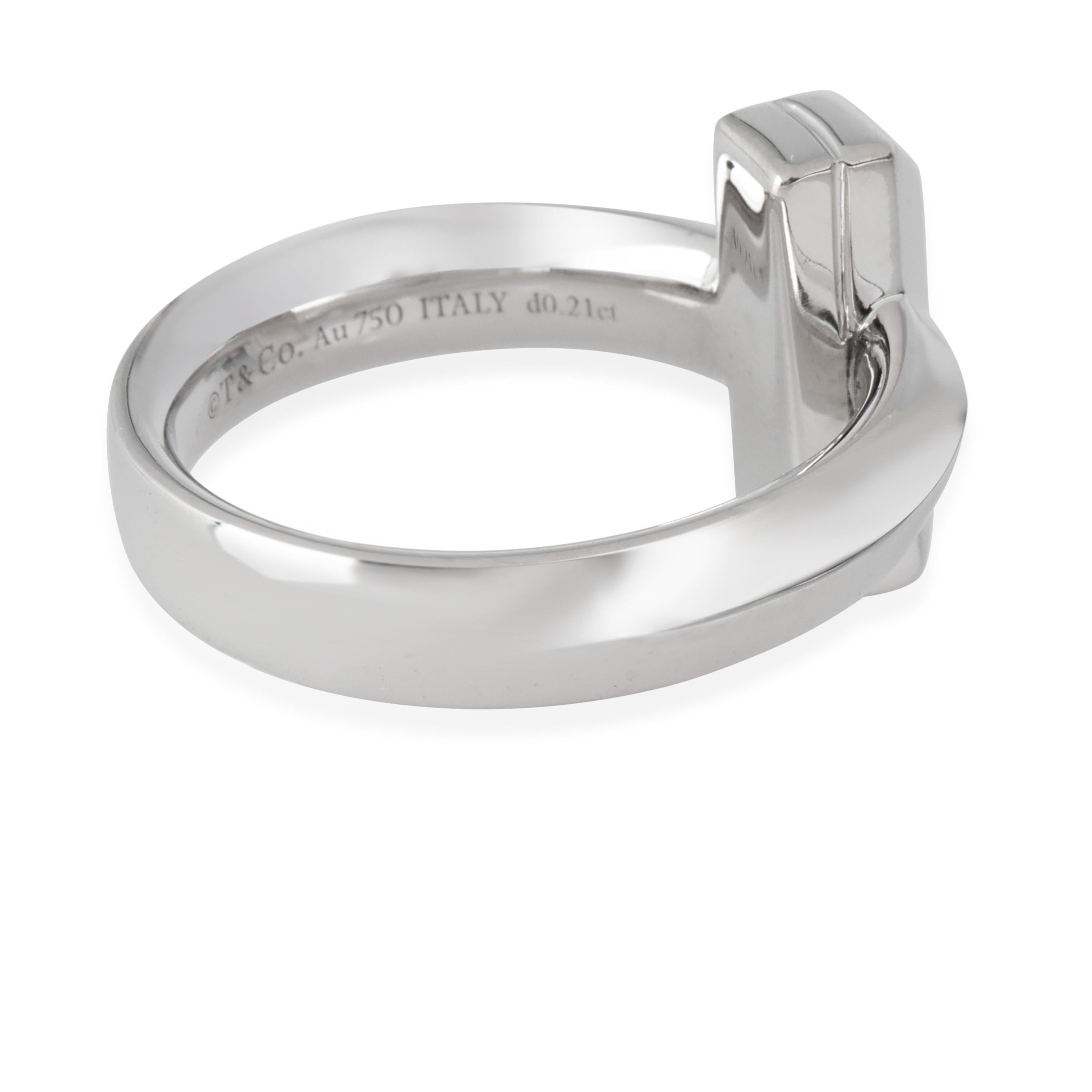 Tiffany & Co. TIffany T Diamond Ring in 18k White Gold 0.21 CTW In Excellent Condition For Sale In New York, NY