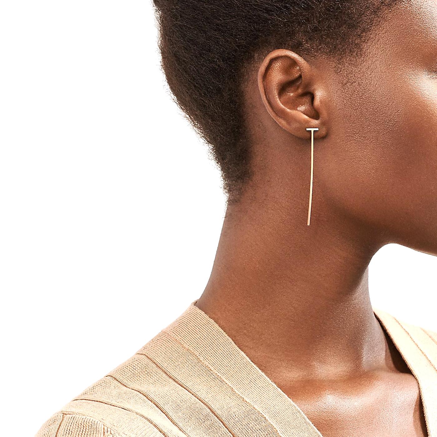 Tiffany & Co. Tiffany T Elongated Wire Bar Earrings in 18k Rose Gold In New Condition For Sale In Aventura, FL
