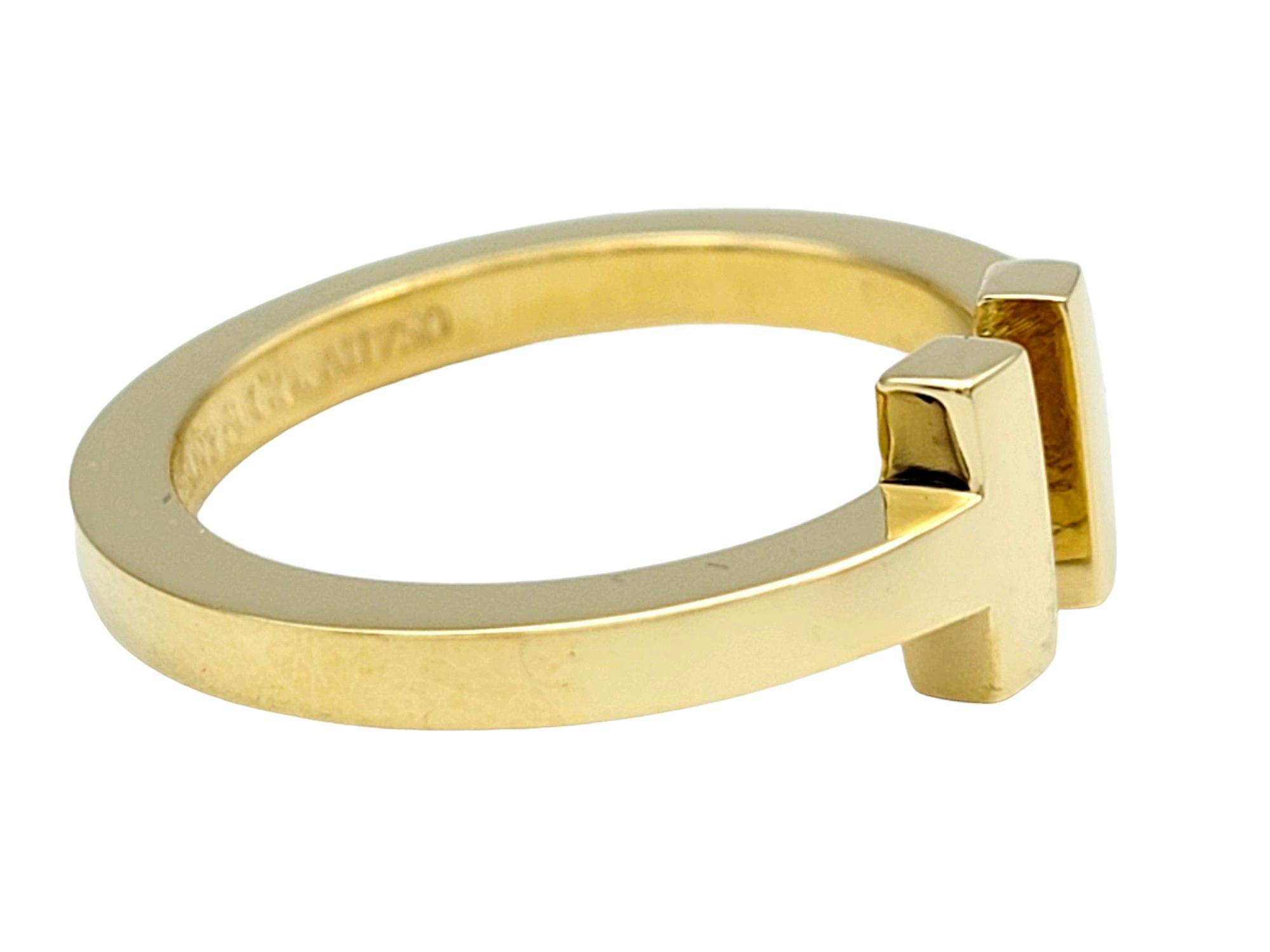 Tiffany & Co. Tiffany T Square High Polished Band Ring in 18 Karat Yellow Gold In Good Condition For Sale In Scottsdale, AZ
