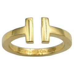 Tiffany & Co. Tiffany T Square High Polished Band Ring in 18 Karat Yellow Gold