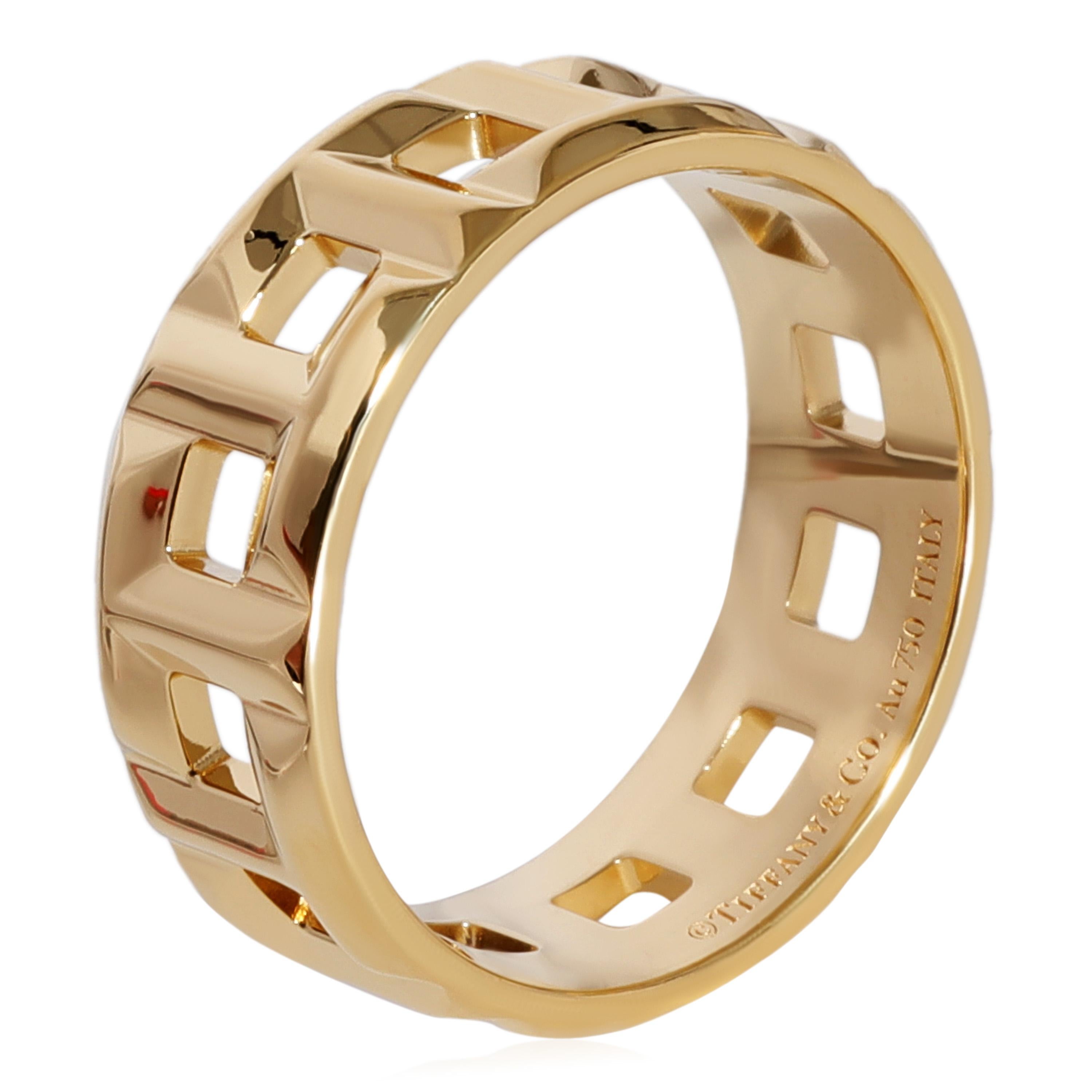 Tiffany & Co. Tiffany T True Ring in 18k Yellow Gold

PRIMARY DETAILS
SKU: 123503
Listing Title: Tiffany & Co. Tiffany T True Ring in 18k Yellow Gold
Condition Description: Retails for 2800 USD. In excellent condition and recently polished. Ring