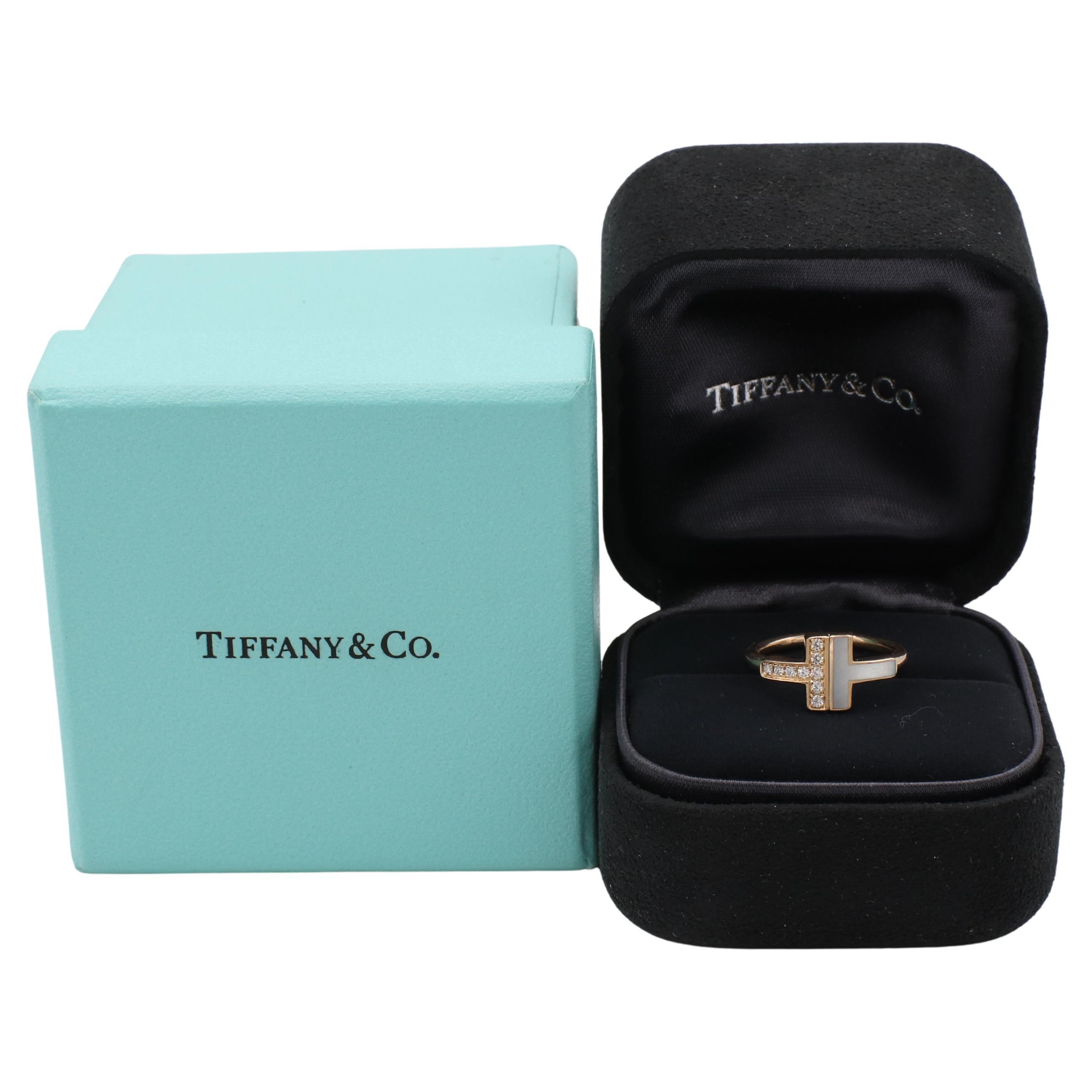 Round Cut Tiffany & Co. Tiffany T. Wire 18K Rose Gold Natural Diamonds Mother Pearl Ring For Sale