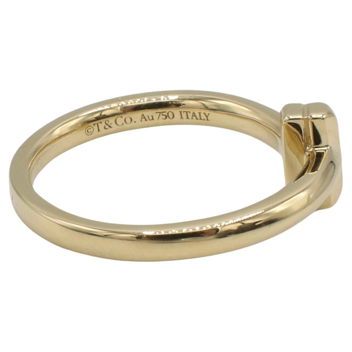 Round Cut Tiffany & Co. Tiffany T1 Ring in Yellow Gold Natural Diamonds Band Ring  For Sale