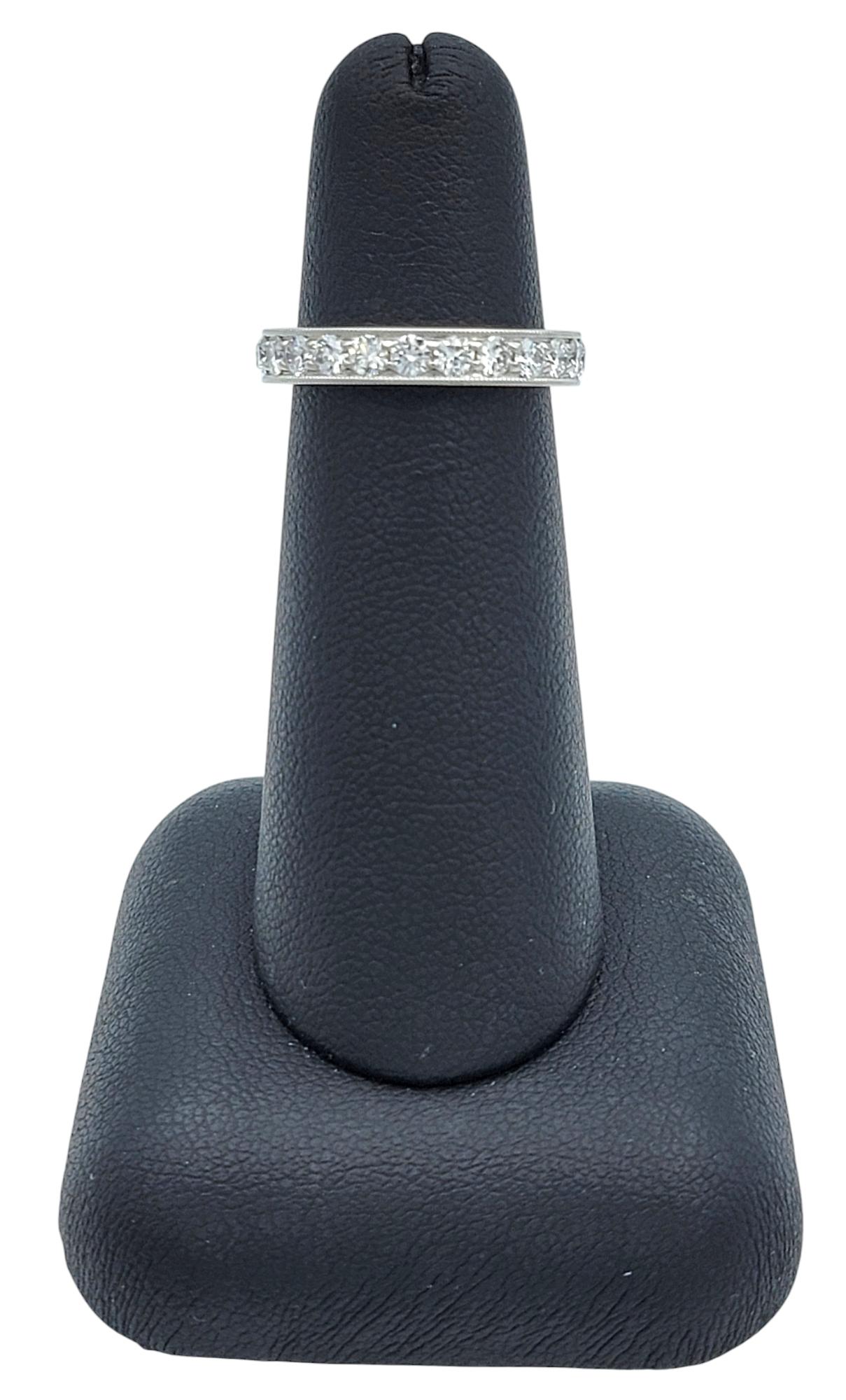 Tiffany & Co. Anillo de eternidad de diamantes 