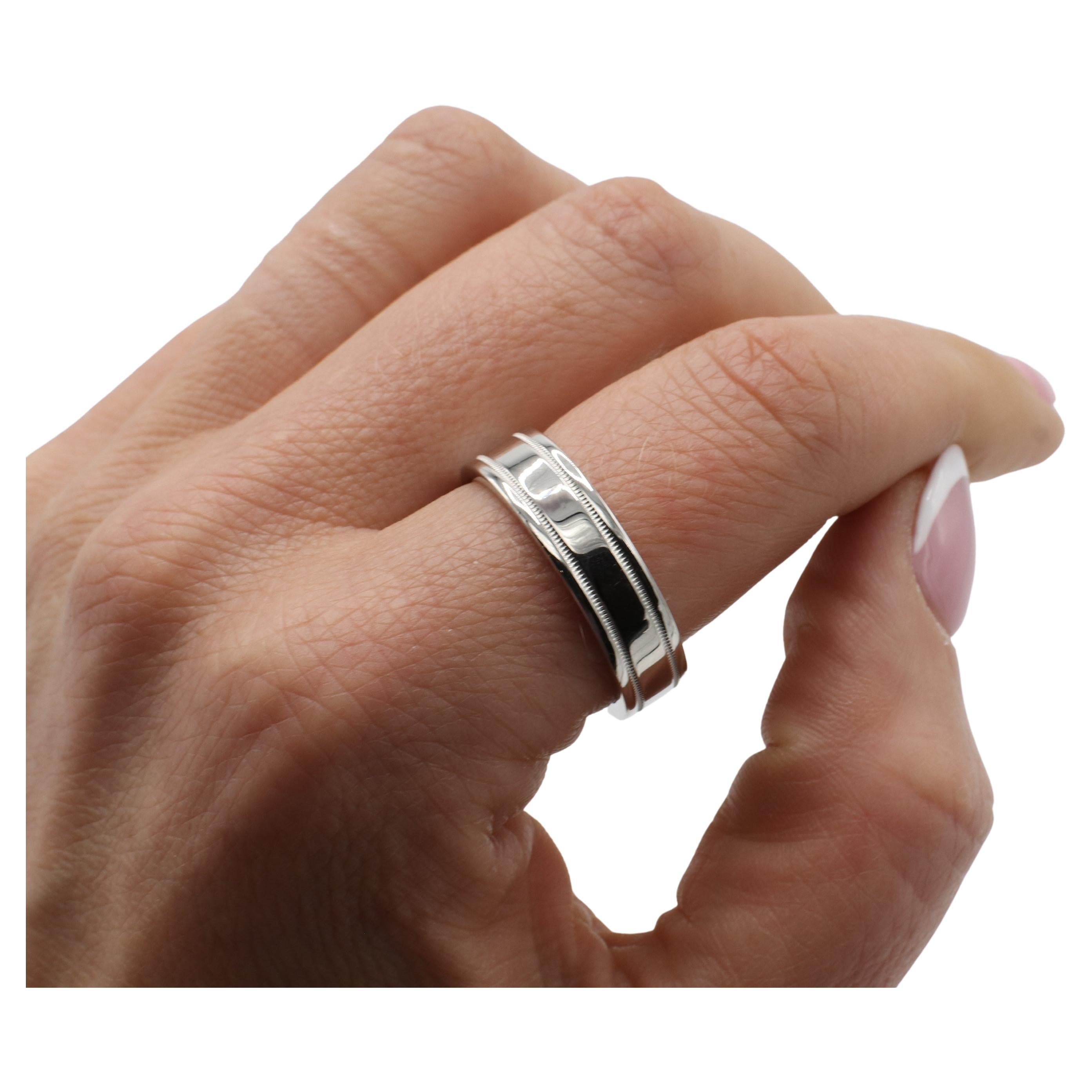 Tiffany & Co. Juntos 6MM Platino Milgrain Banda Anillo de boda Moderno en venta