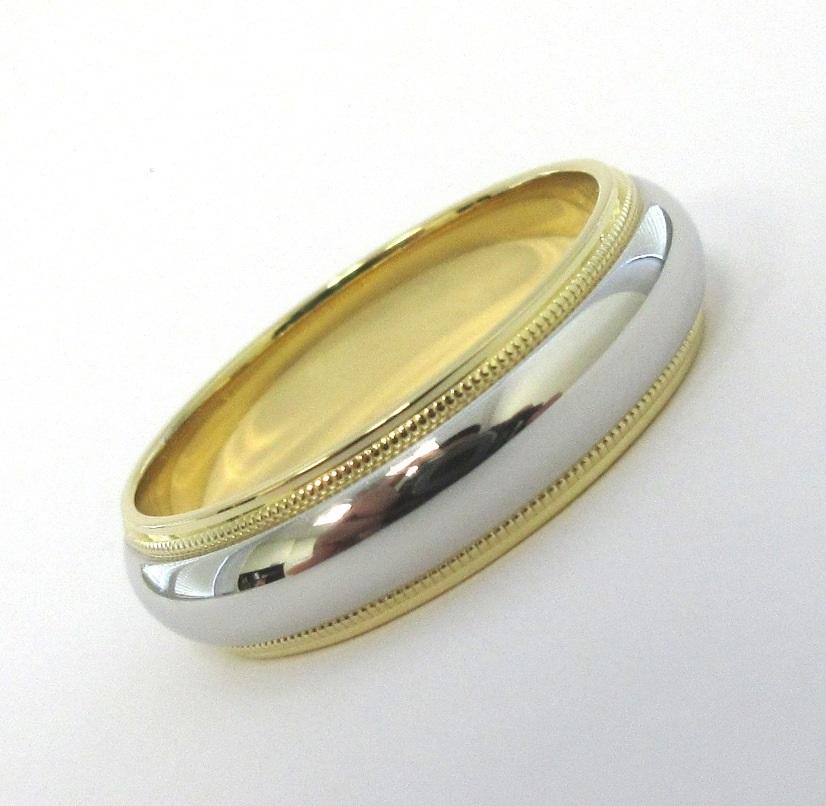 TIFFANY & Co. Together Platinum 18K Gold 6mm Milgrain Wedding Band Ring 8.5 In Excellent Condition For Sale In Los Angeles, CA