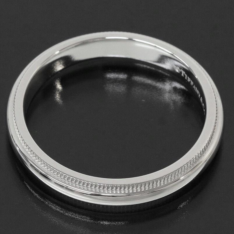 TIFFANY & Co. Alliance en platine à 3 mm de couleur milgrain, taille 7,5 Unisexe en vente