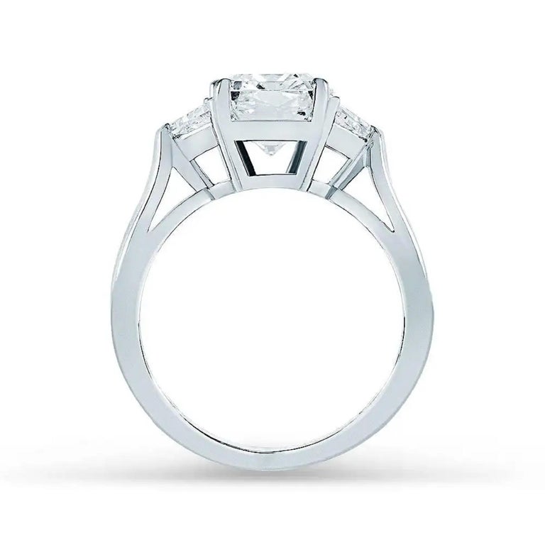 Modern Tiffany & Co. Total Weight Platinum Radiant Brilliant Cut Diamond Ring D VS1 For Sale