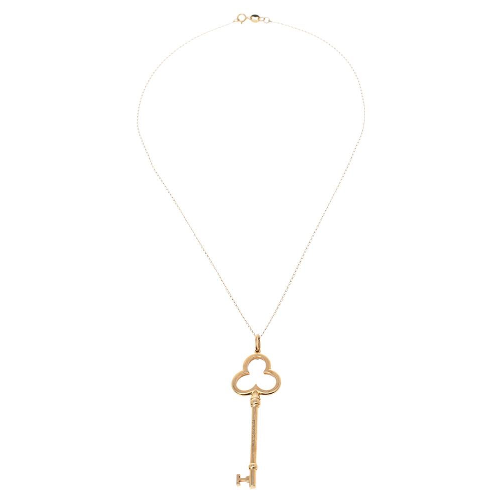 Tiffany and Co. carry the reputation of excellent craftsmanship and exquisite creativity when it comes to jewelry, and this gorgeous necklace is a sweet proof. The piece is made from 18k yellow gold with a pendant in the shape of a key, and as per