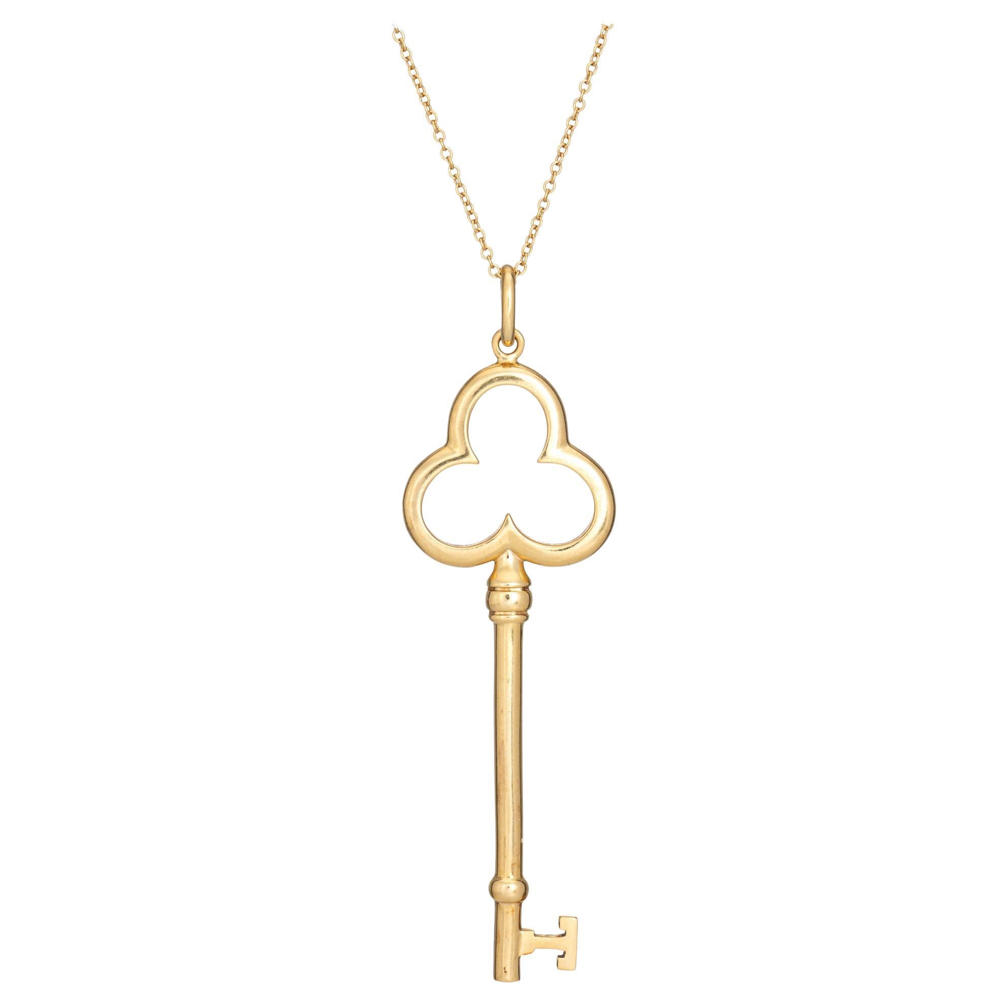 Tiffany 
Co. Ciondolo e collana con chiave a trifoglio in oro giallo 18k Gioielli firmati