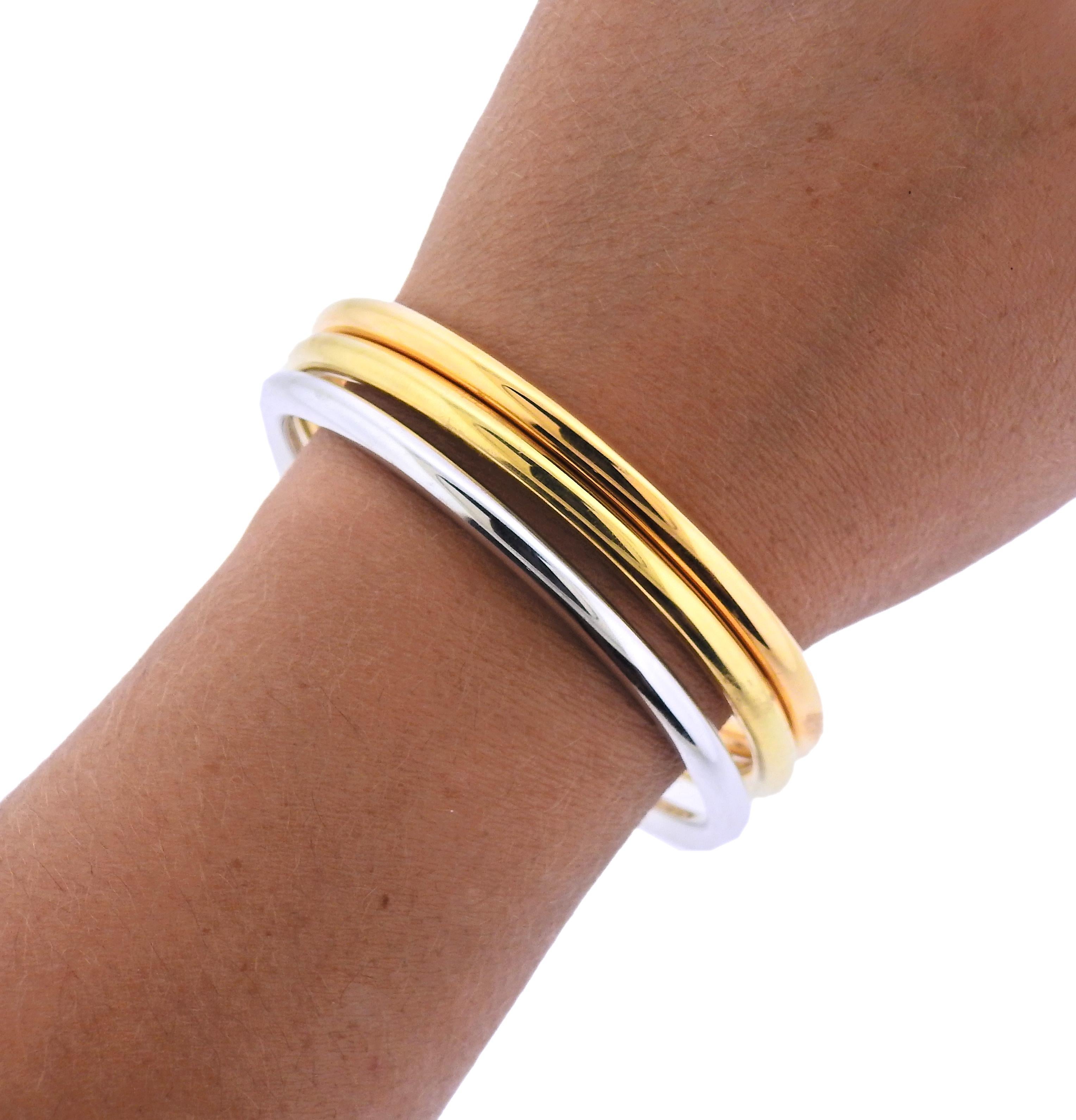Tiffany & Co. Tri Color Gold Bangle Bracelet Set of 3 In Excellent Condition In New York, NY