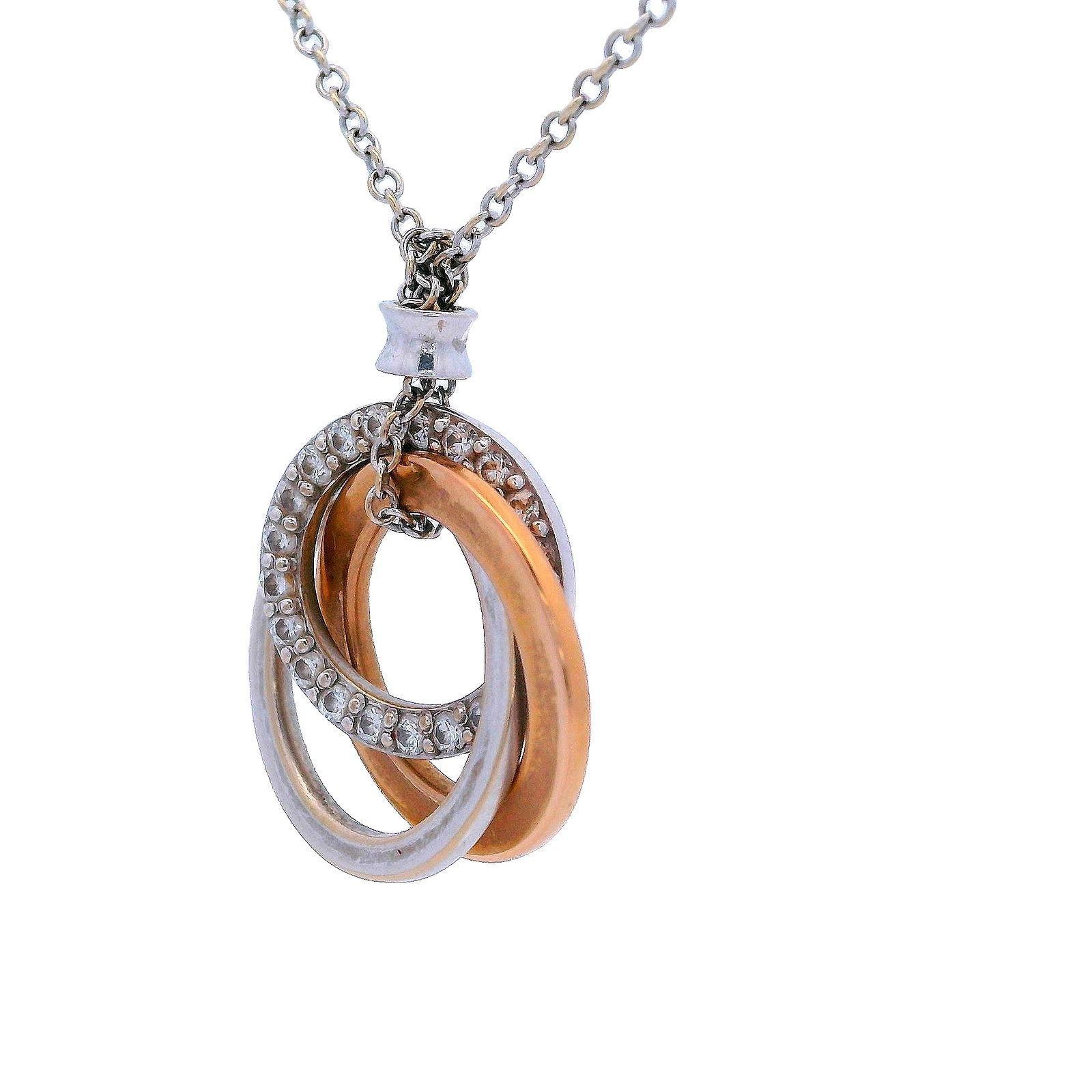 Tiffany & Co. Triple interlocking Diamonds Necklace in 18kt Gold en Bueno estado para la venta en Aventura, FL