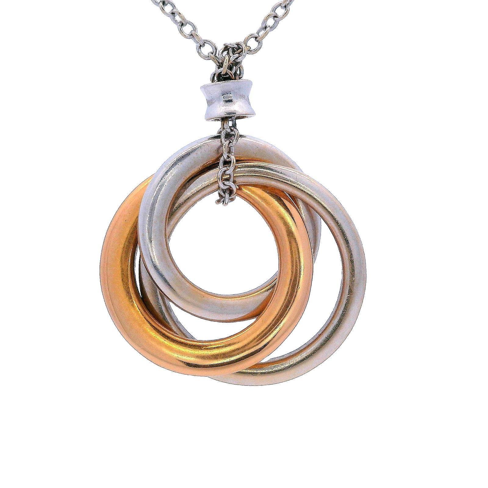 Femenino o masculino Tiffany & Co. Triple interlocking Diamonds Necklace in 18kt Gold en venta