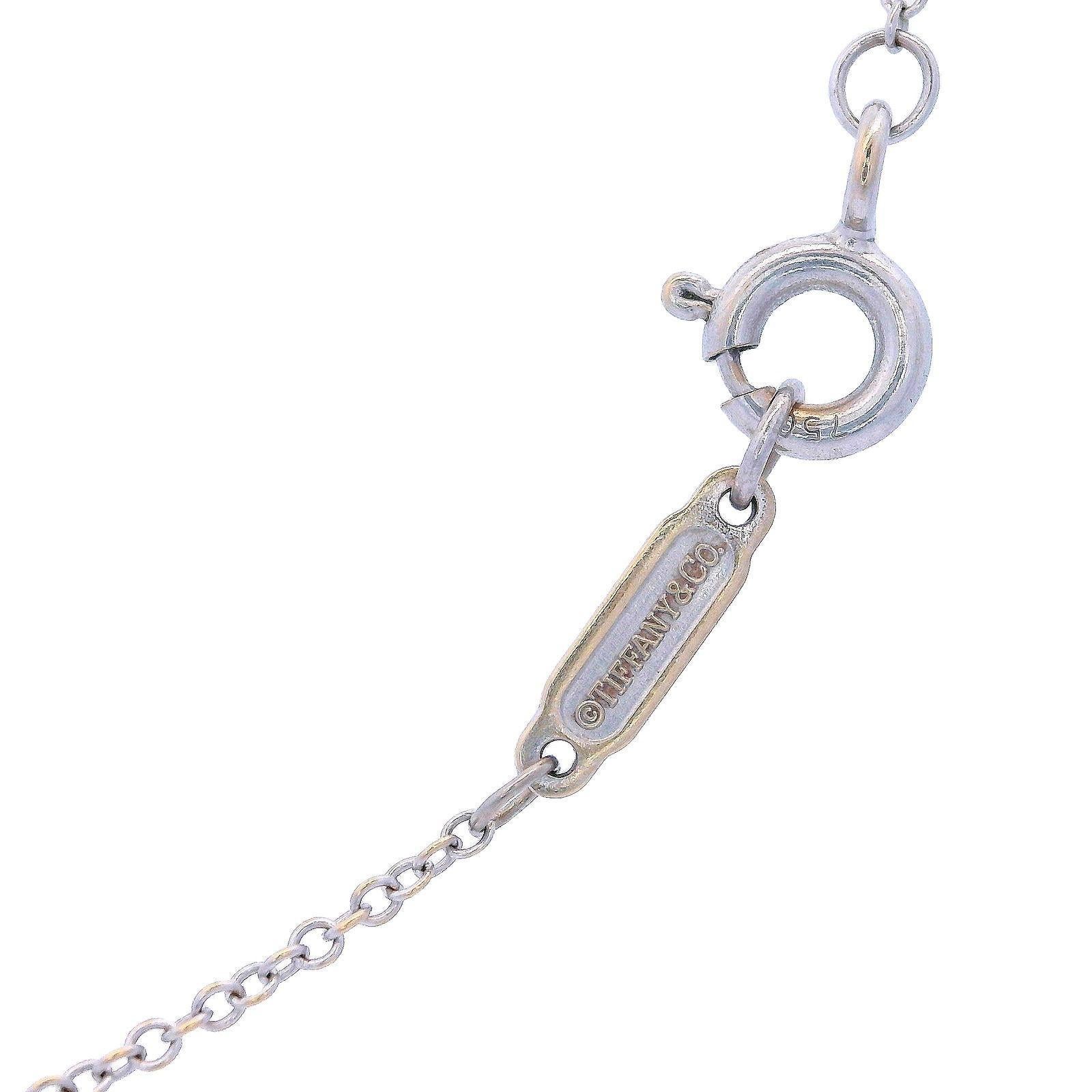 Tiffany & Co. Triple interlocking Diamonds Necklace in 18kt Gold en venta 1