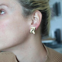 Tiffany & Co. Trompe-L'oeil Knots Clips Earrings in Solid 18 Karat Yellow Gold