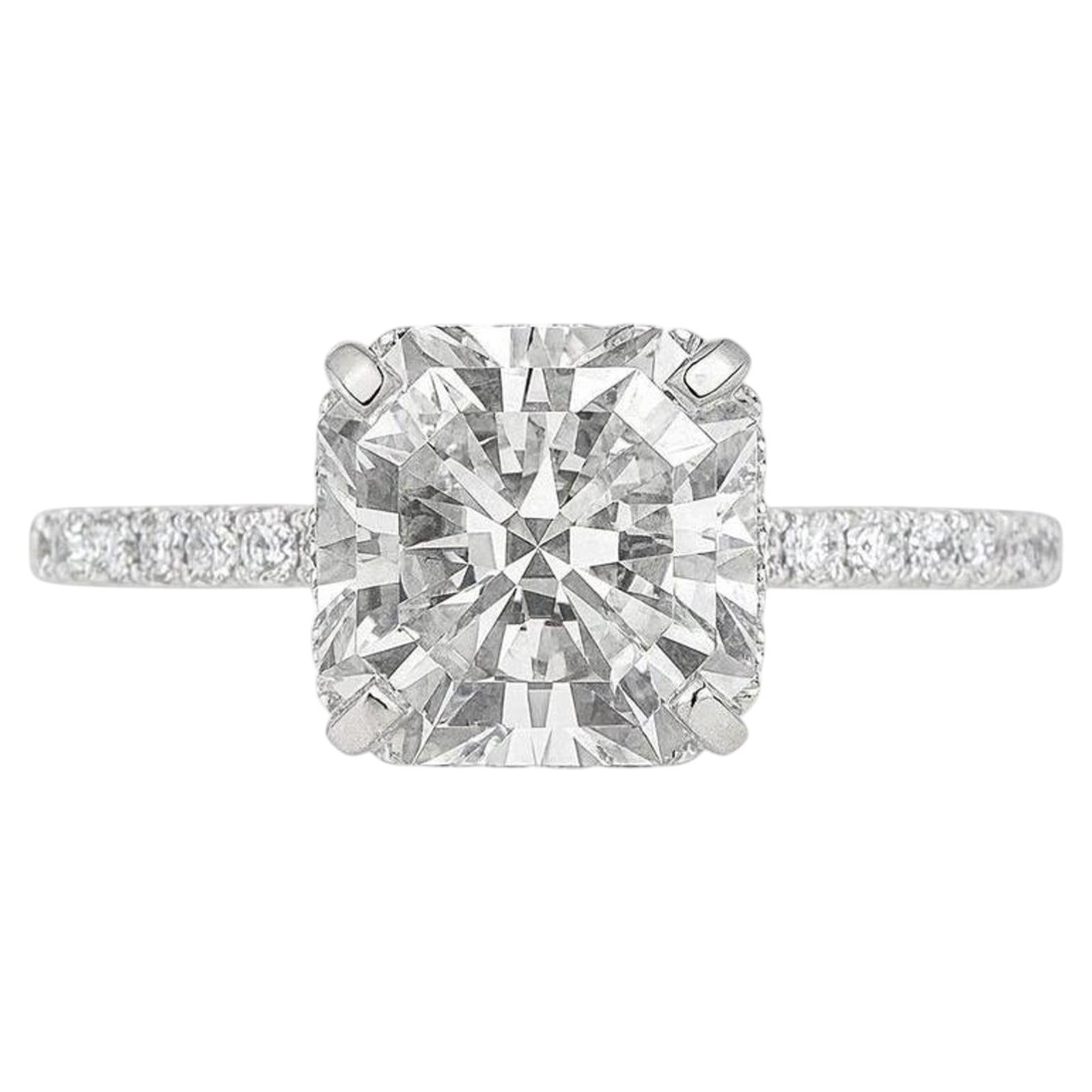 Tiffany & Co. True 2.27 Carat H/VS1 Platinum Diamond Engagement Ring For Sale