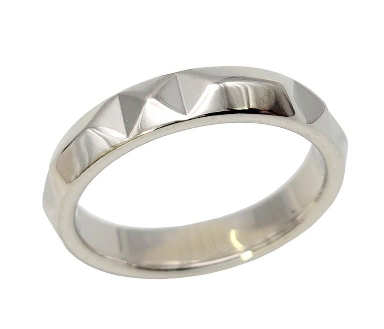 Tiffany and Co. 'True' Contemporary Beveled Edge Polished Platinum Band Ring  For Sale at 1stDibs