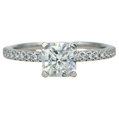 Tiffany & Co. Verlobungsring aus Platin mit True Cut .71 Karat Solitär-Diamant