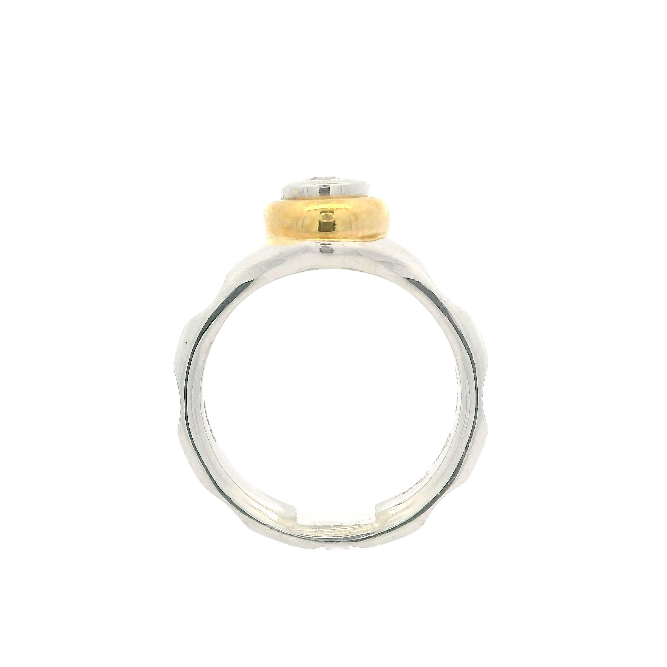 Tiffany & Co. True Love Anillo solitario de diamantes redondos de 0,22 ct en platino y oro de 18 quilates en Bueno estado para la venta en Montclair, NJ