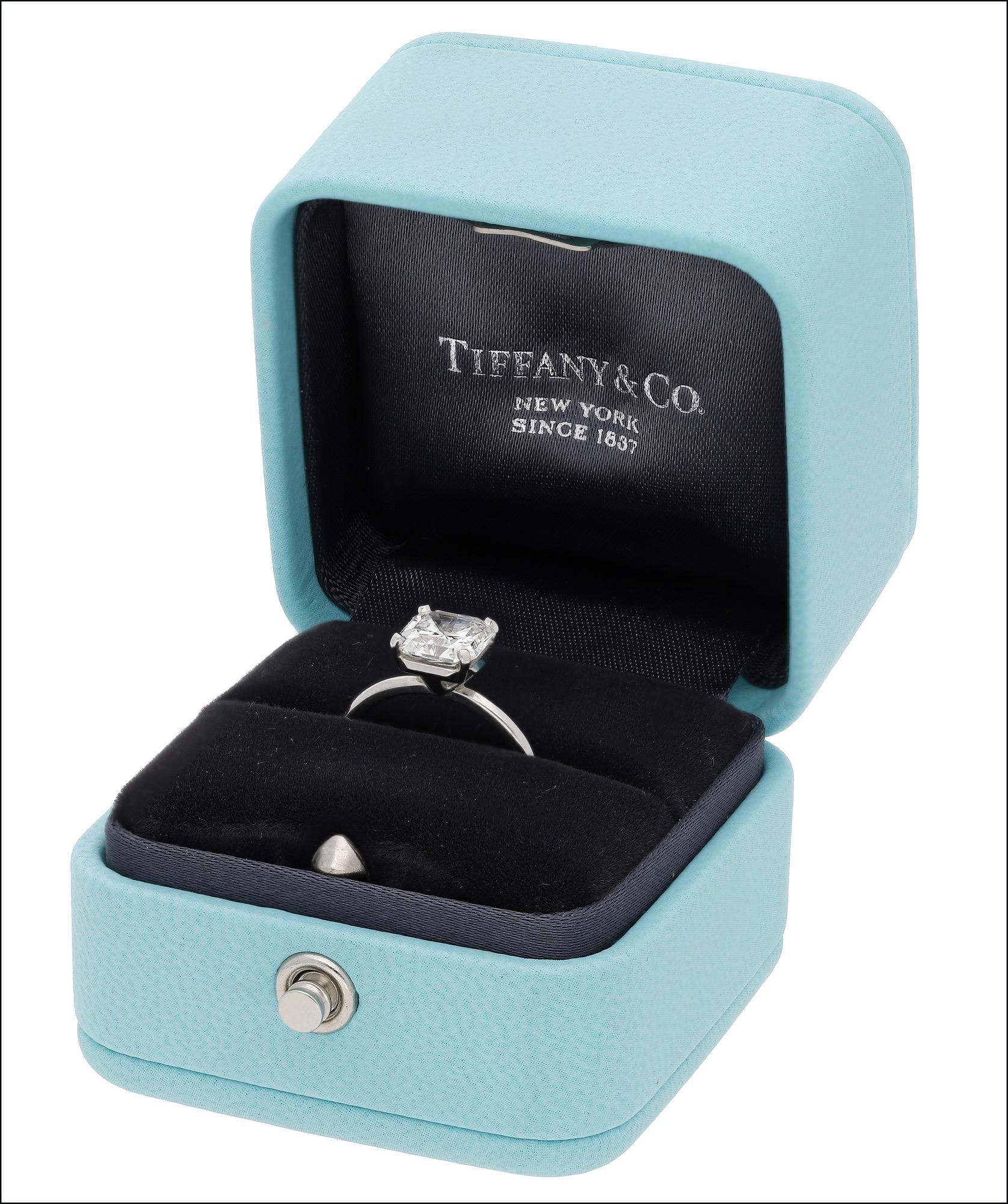 Tiffany and Co True Platinum and 1.61ct Diamond Engagement Ring Box and  Papers For Sale at 1stDibs