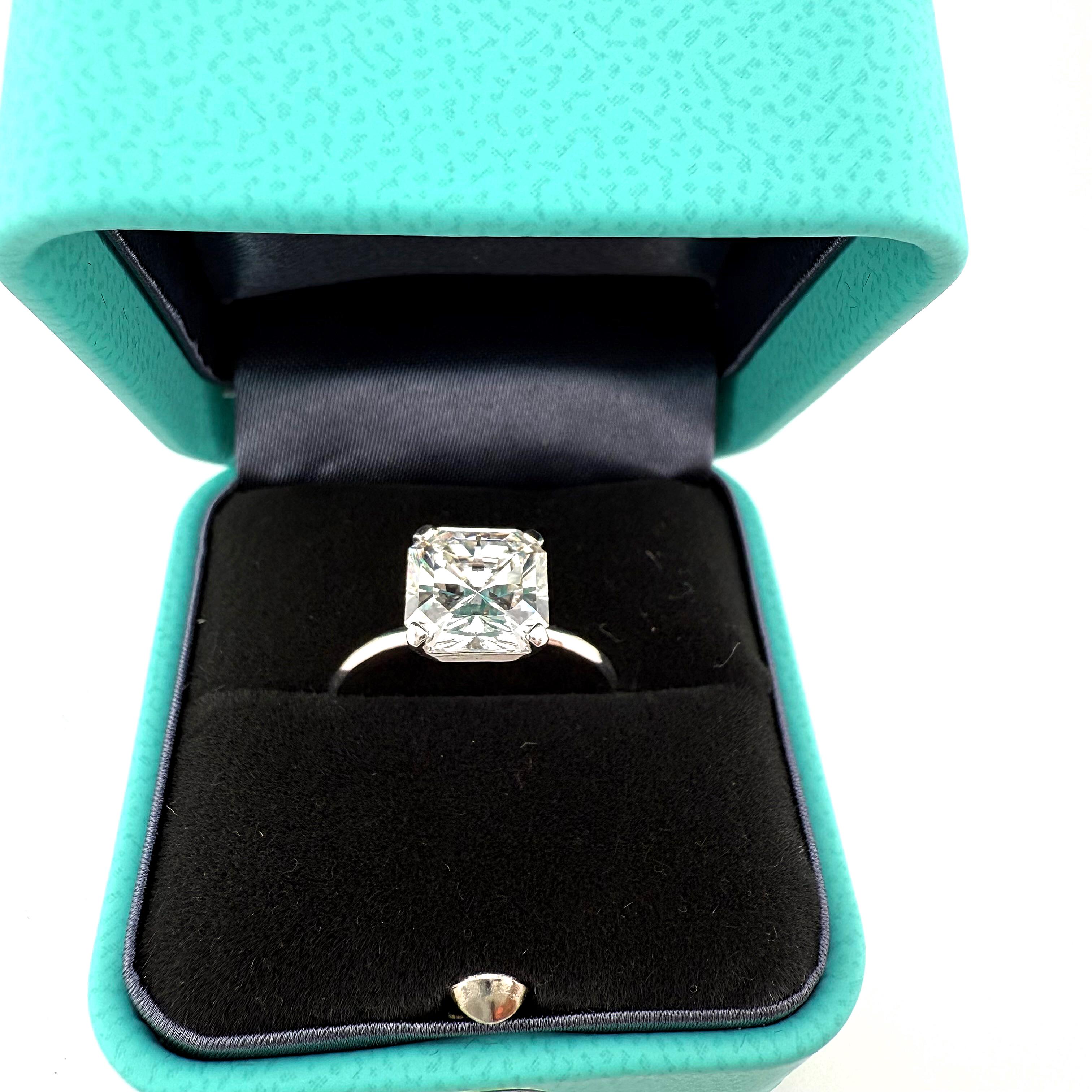 Women's Tiffany & Co TRUE Platinum Diamond Engagement Ring  2.66 CTS G VS1 Retail $79.5K For Sale