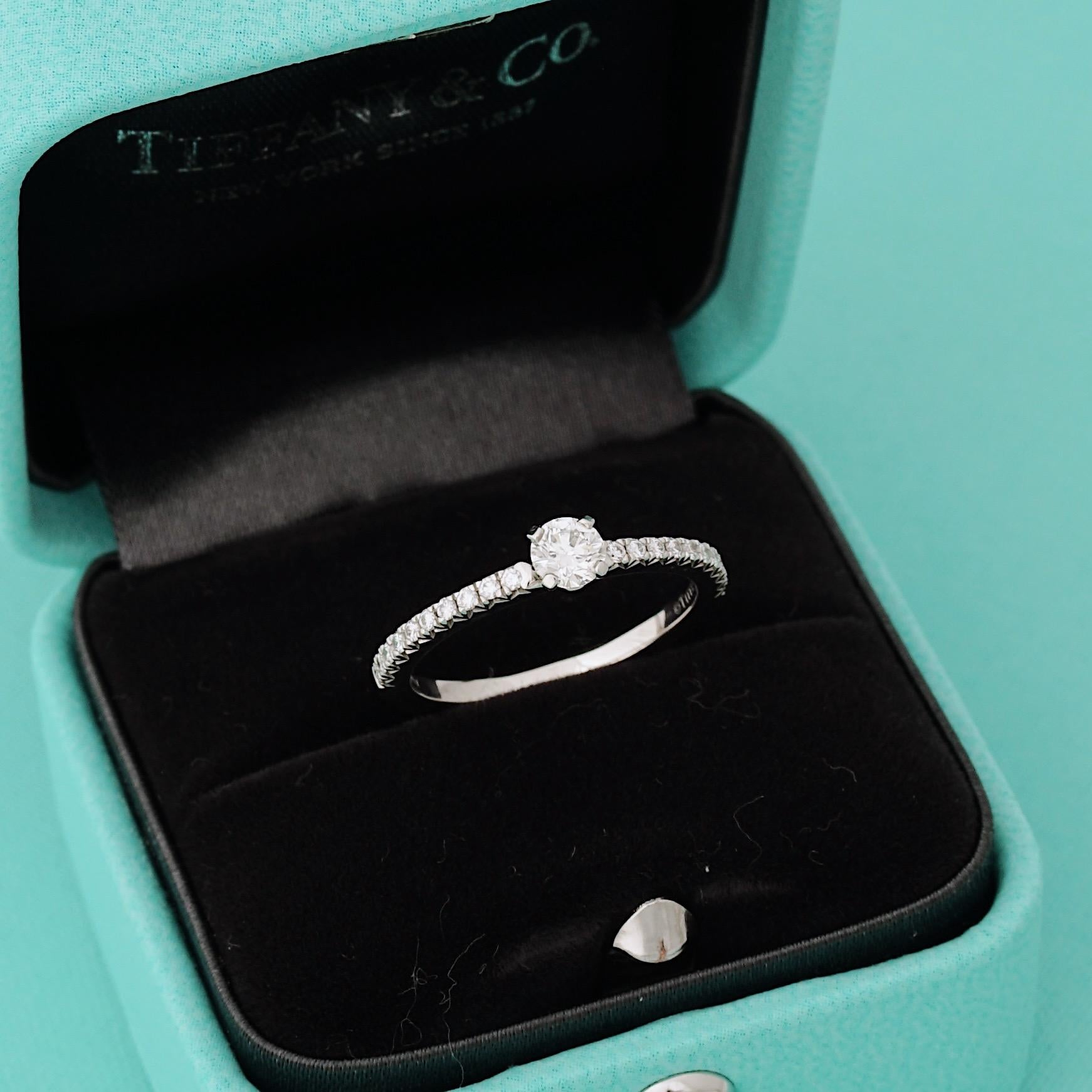 Round Cut Tiffany & Co, 