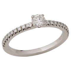 Tiffany & Co., anello con diamante solitario "TRUE" da 0,21 carati G/VS2
