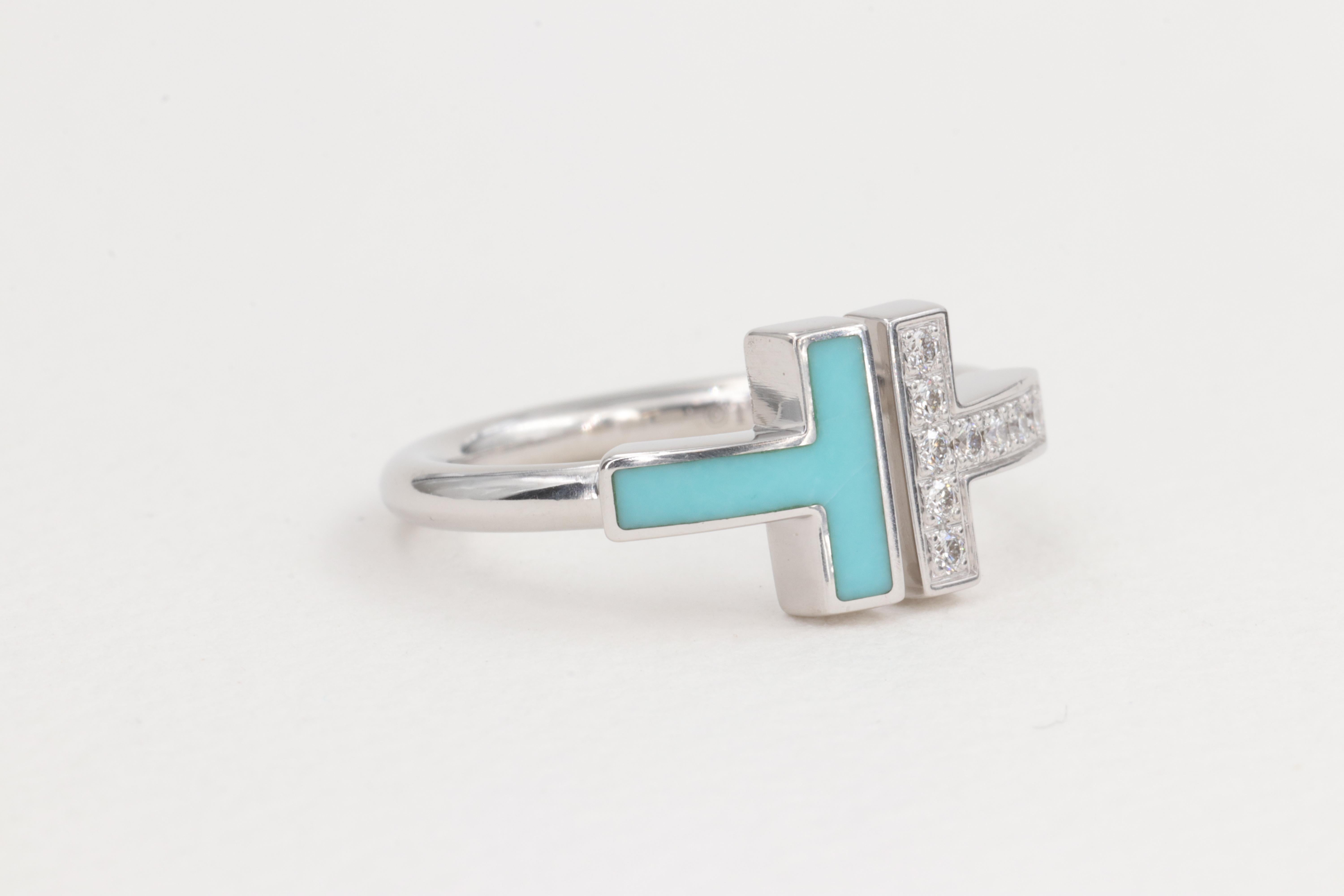 Taille ronde Tiffany & Co. Bague T en or blanc 18 carats avec turquoise et diamants en vente