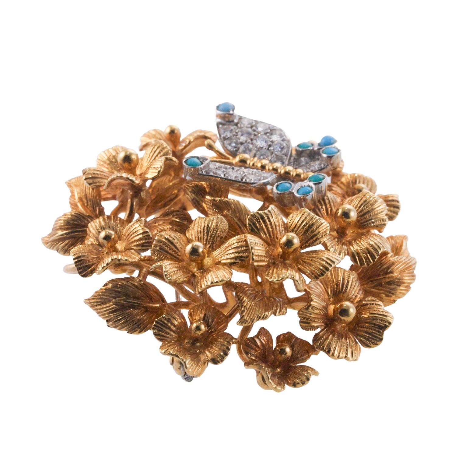 Tiffany & Co Turquoise Diamond Gold Platinum Butterfly and Flowers Brooch  In Excellent Condition For Sale In New York, NY