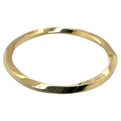 Tiffany & Co. Twisted 18 Karat Yellow Gold Bangle
