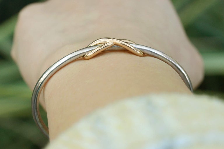 Infinity Bangle Design Tiffany and Co. Two Tone Infinity Cuff Bangle For Sale at 1stDibs