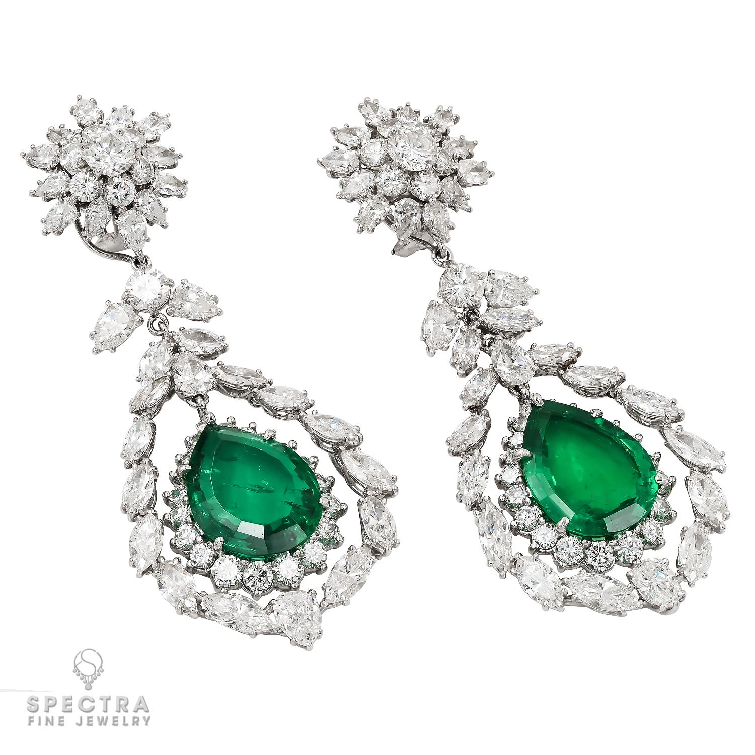 Contemporain Tiffany & Co. Boucles d'oreilles en diamant émeraude colombienne non traitée en vente