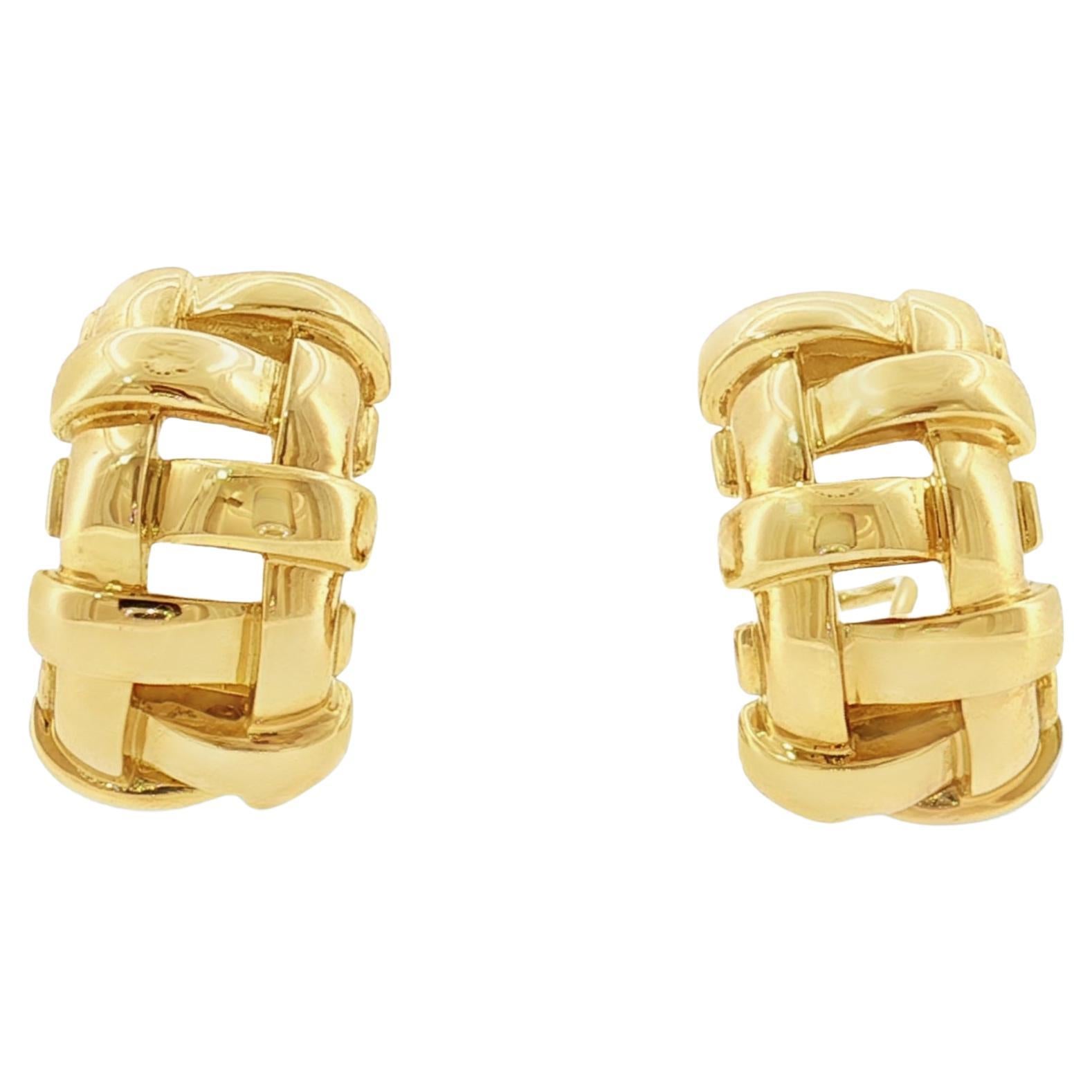 Tiffany & Co. Vannerie - Orecchini a cerchio con trama a cesto in oro giallo 18 carati, Italia