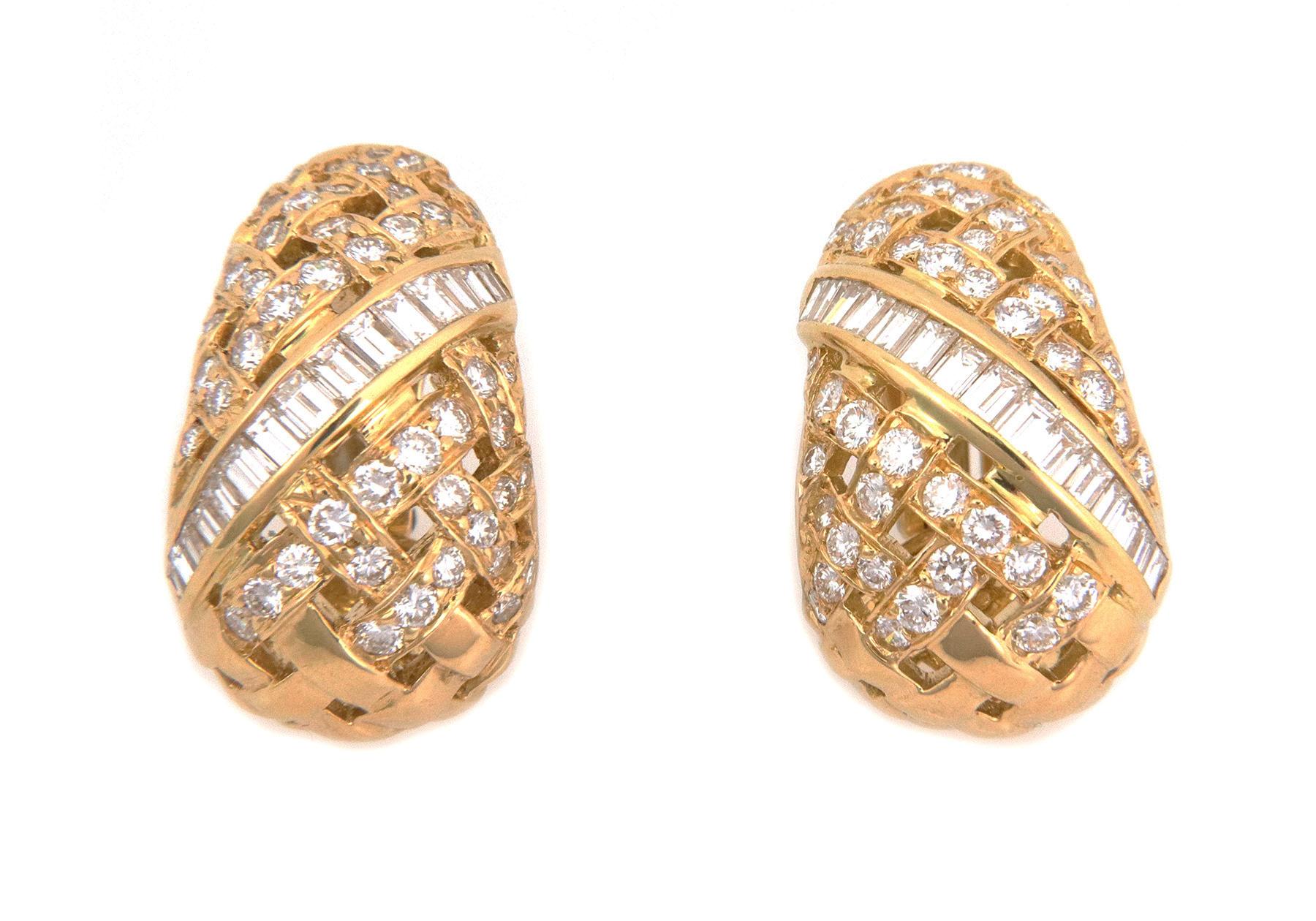 Tiffany & Co. Vannerie Diamond 18k Yellow Gold Basket Dome Clip On Earrings For Sale 1