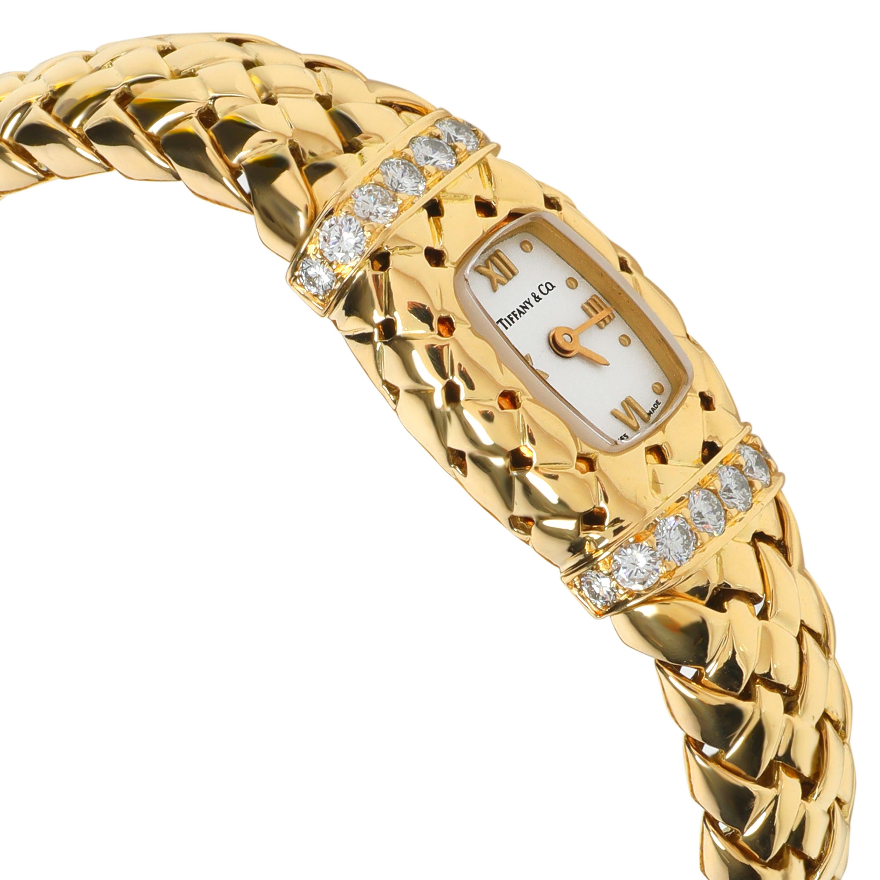 

Tiffany & Co. Vannerie Vannerie Women's Watch in 18kt Yellow Gold

SKU: 106778

PRIMARY DETAILS
Brand:  Tiffany & Co.
Model: Vannerie
Country of Origin: Switzerland
Movement Type: Quartz: Battery
Year Manufactured: 
Year of Manufacture: