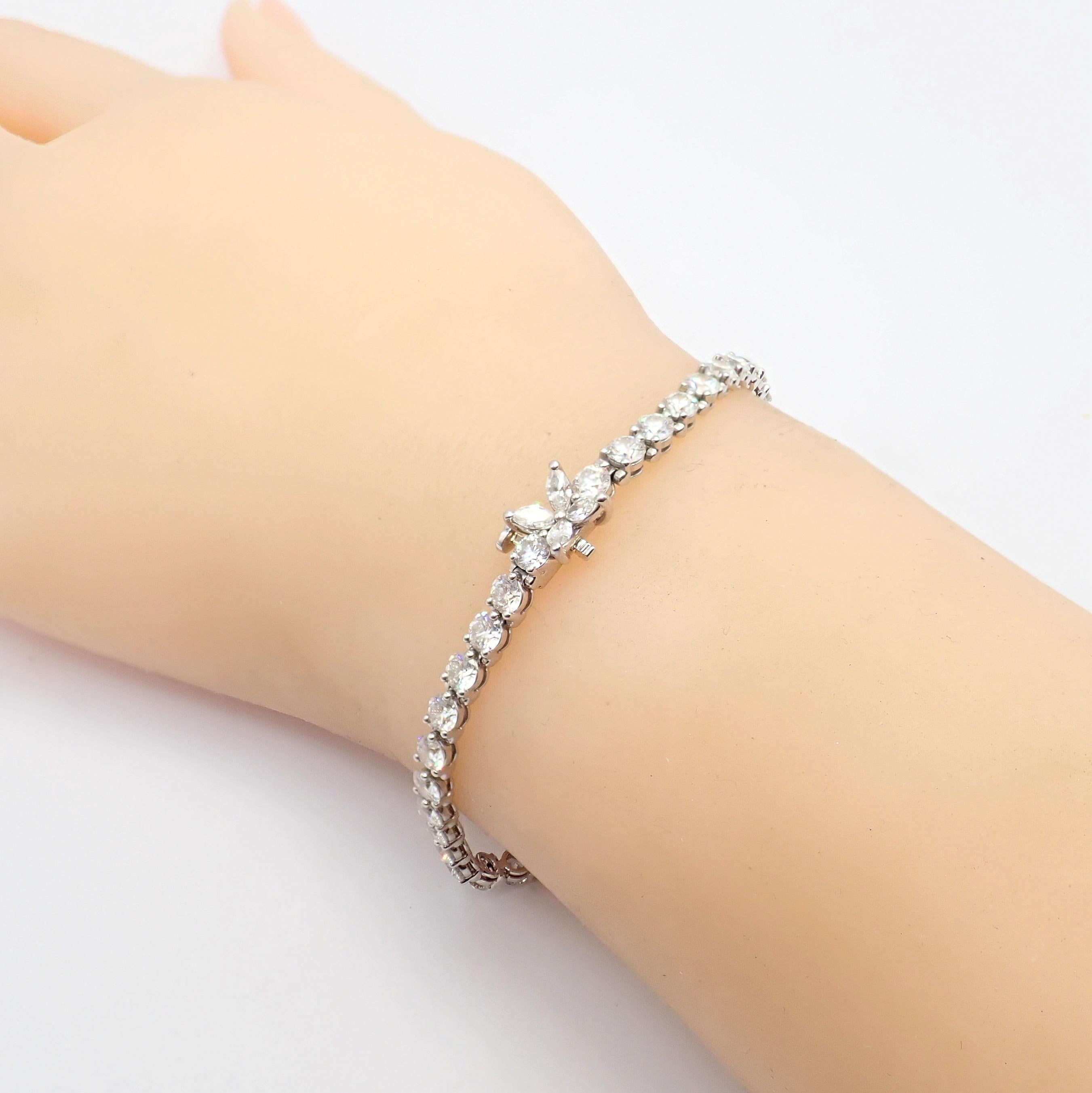 Tiffany & Co. Victoria Pulsera de Tenis Línea Platino Diamante 6,53 Quilates en venta 4