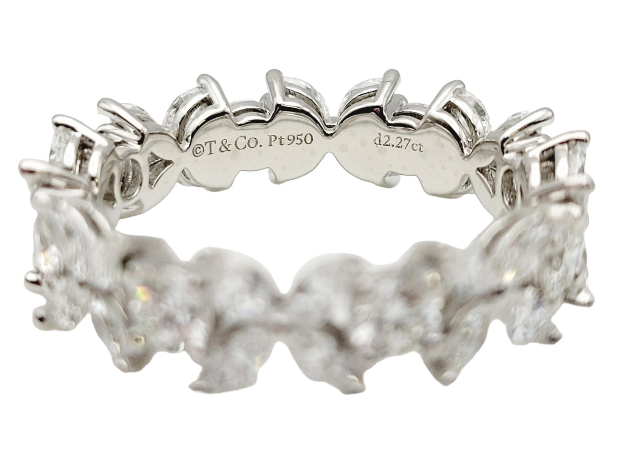 Moderne Tiffany & Co. Bague Victoria alternant 2,27 carats de diamants en platine en vente