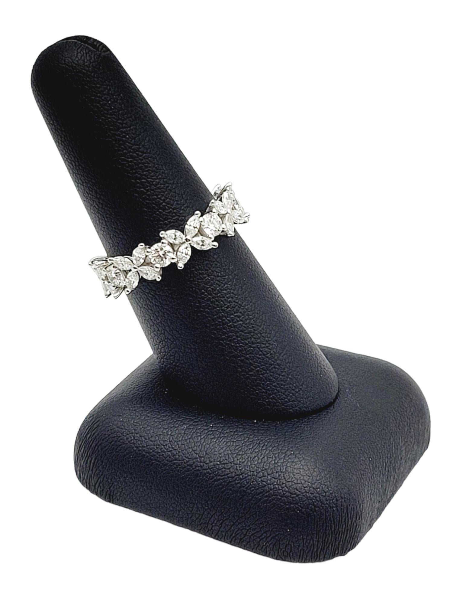 Tiffany & Co. Bague Victoria alternant 2,27 carats de diamants en platine en vente 3