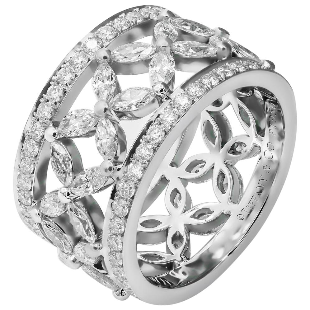 Tiffany & Co. Victoria Band Ring in Platinum