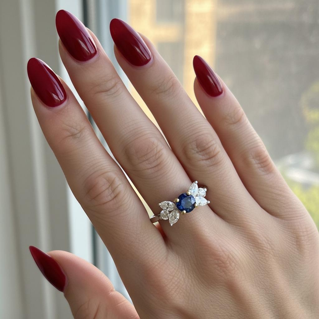 Tiffany & Co. Bague Victoria en saphir bleu et diamant en platine et jaune 18 carats en vente 1