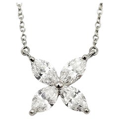 Tiffany & Co. Victoria Diamond .92 Carats Large Pendentif Collier en Platine 16" (16")