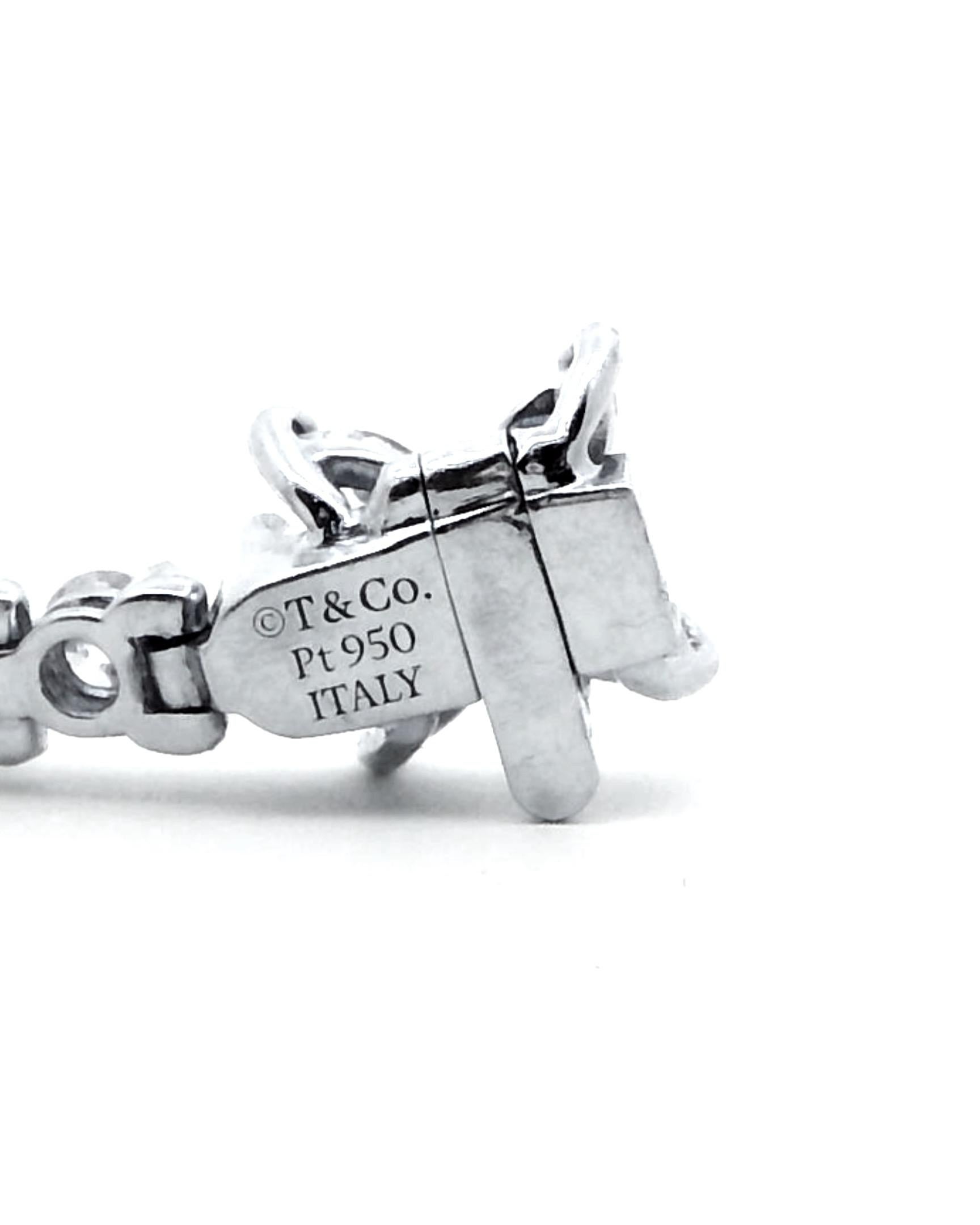 Tiffany & Co. Victoria 3.08 cttw. Lady's platinum diamond tennis/line bracelet. 

7