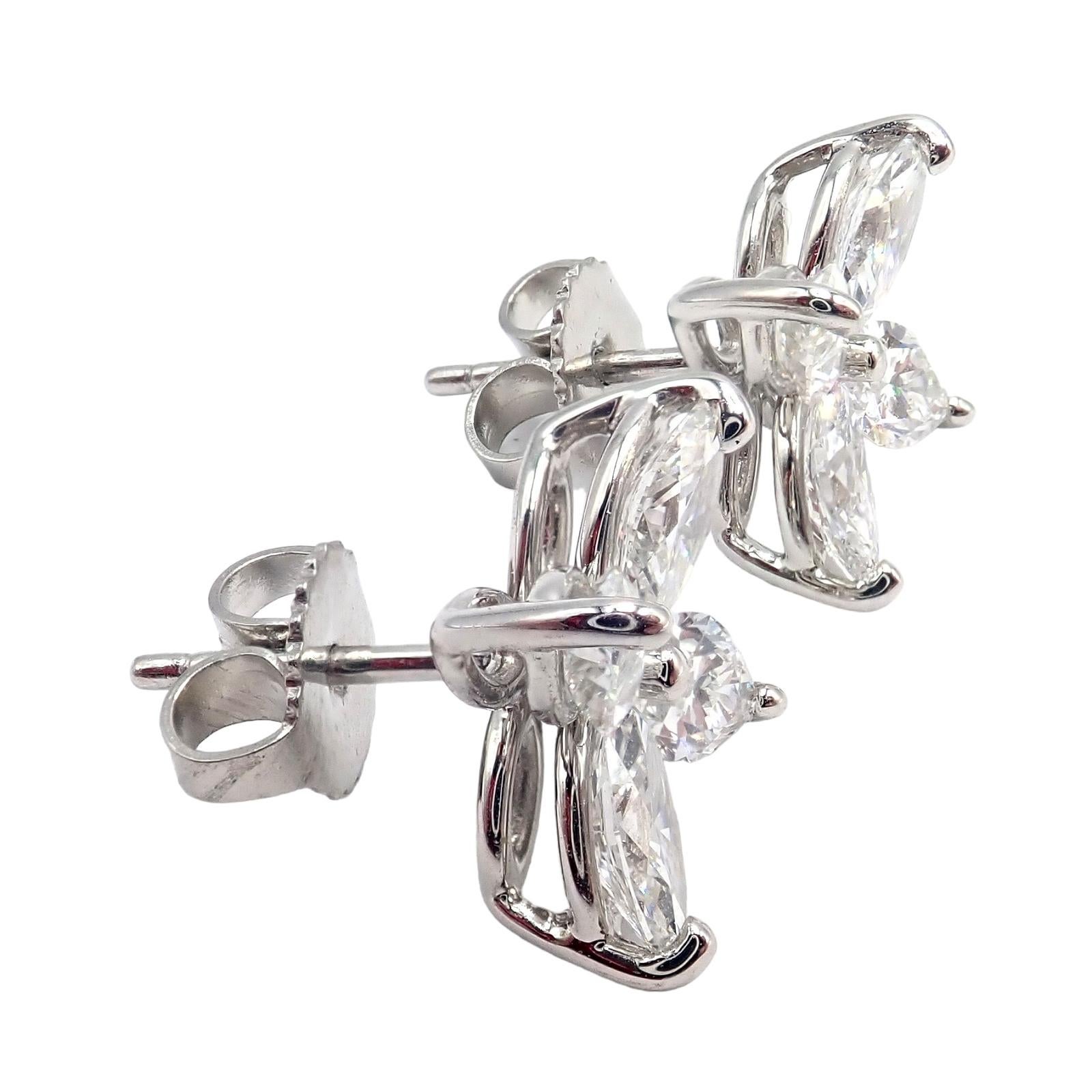 Pendientes de platino Tiffany & Co Victoria Diamond Large Stud en Excelente estado para la venta en Southampton, PA