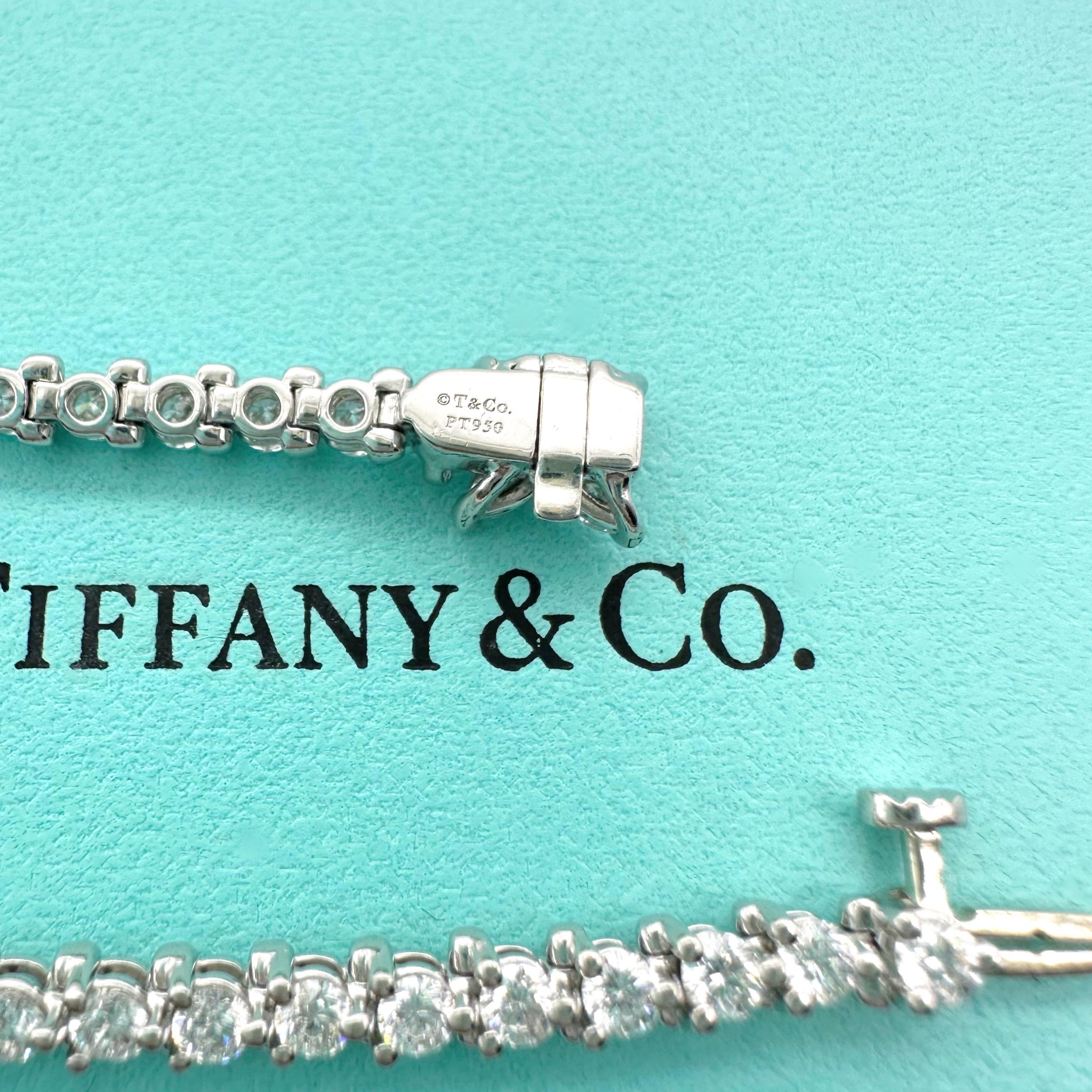 Tiffany & Co. Victoria Bracelet tennis en platine avec diamants de 3,08 carats en vente 9