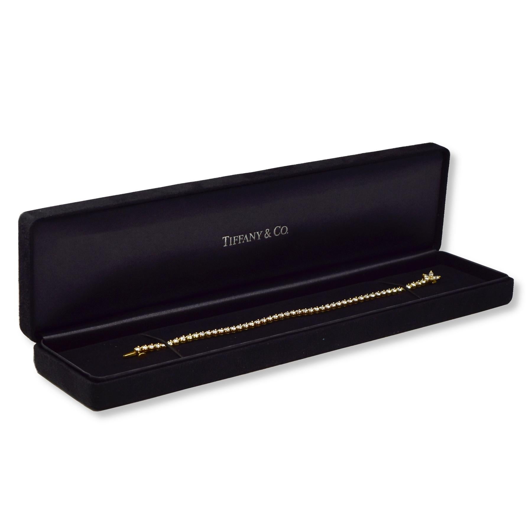 Round Cut Tiffany & Co. Victoria Diamond Tennis Bracelet in 18k Yellow Gold For Sale