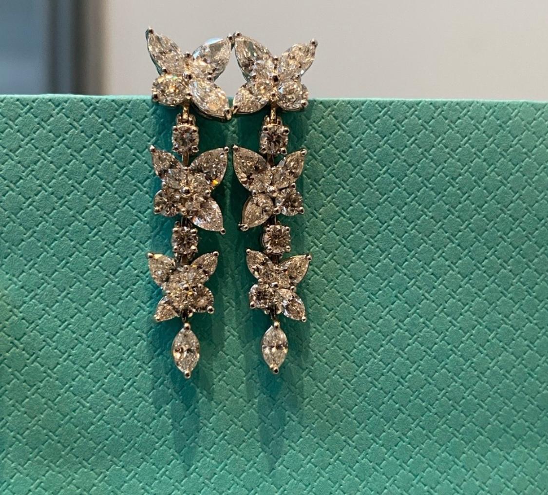 Taglio marquise Tiffany & Co. orecchini a goccia a grappolo misto in vendita