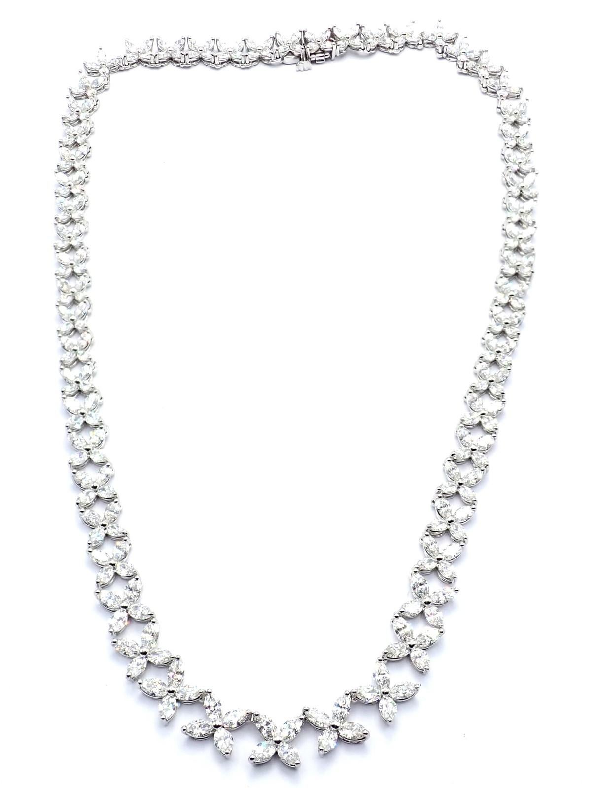 Tiffany & Co. Collana in platino con diamanti a forma di marque graduata Victoria Co. in vendita 8